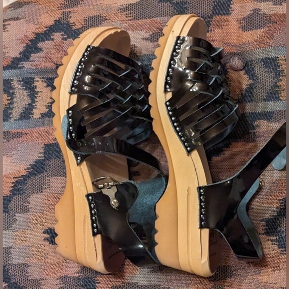 41 Troentorps wood Sandals Clogs ANNA woven patent leather 10 New No tags/No box - Picture 9 of 10